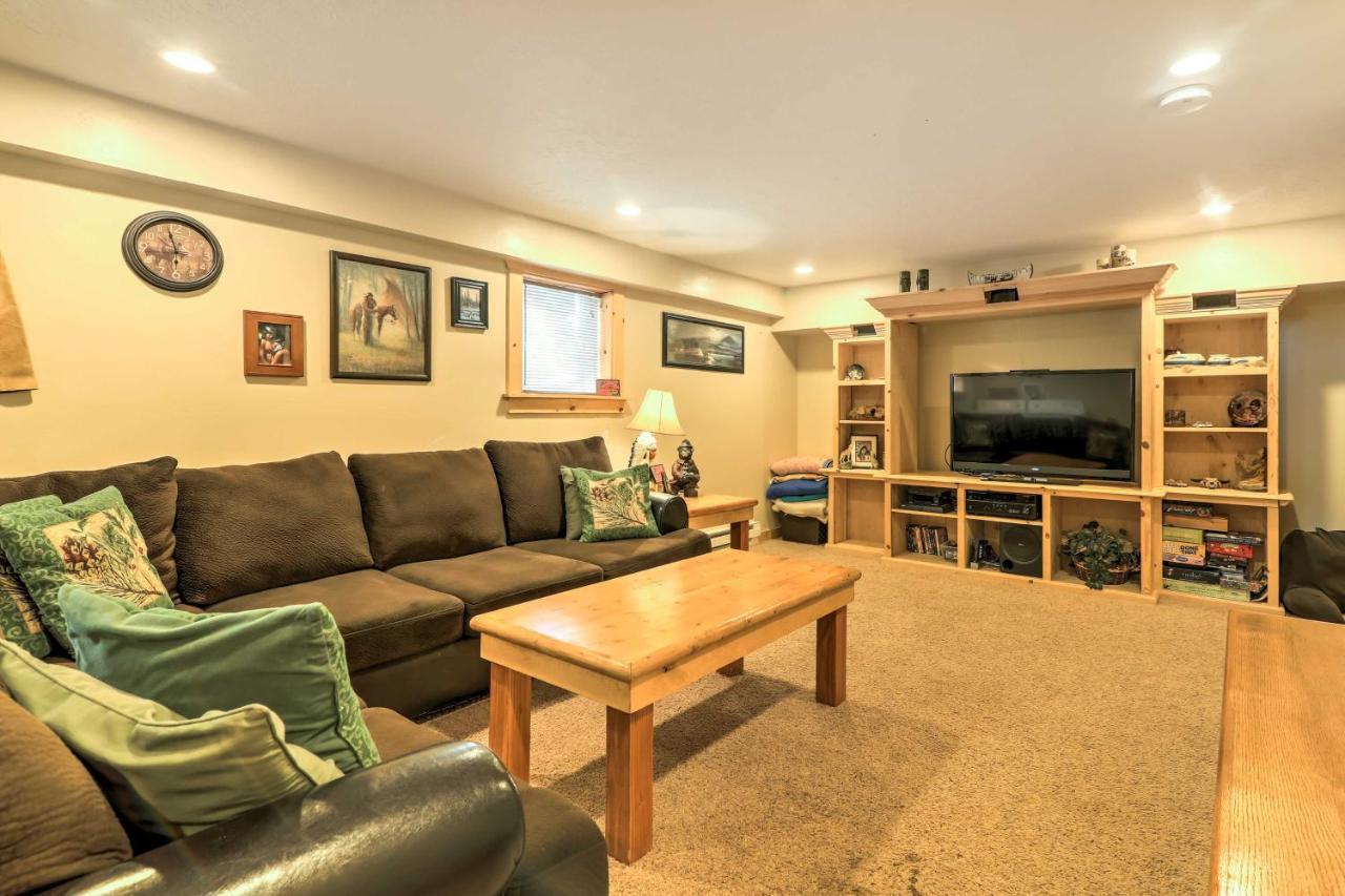 Cozy Utah Cabin With Deck And Fire Pit! Duck Creek Village Exterior foto